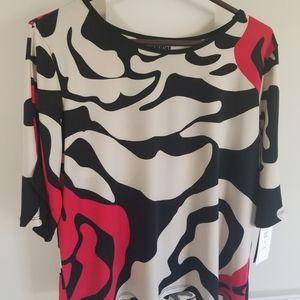 BNWT M Clara Sunwoo rose stamp ruffle cuff top